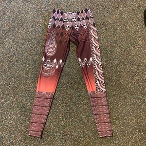 Onzie vibrant color leggings